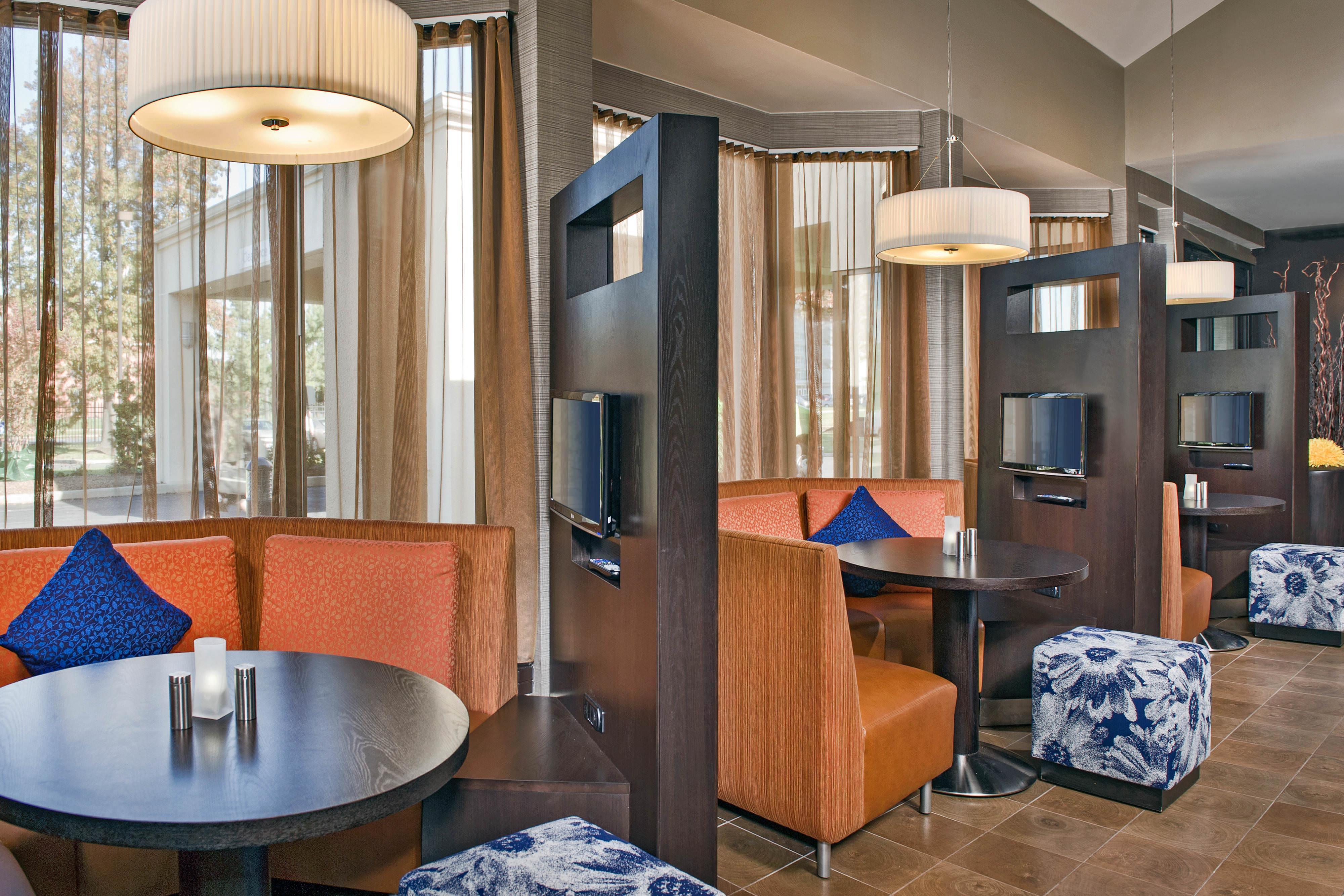 Отель Sonesta Select Philadelphia Airport Экстерьер фото