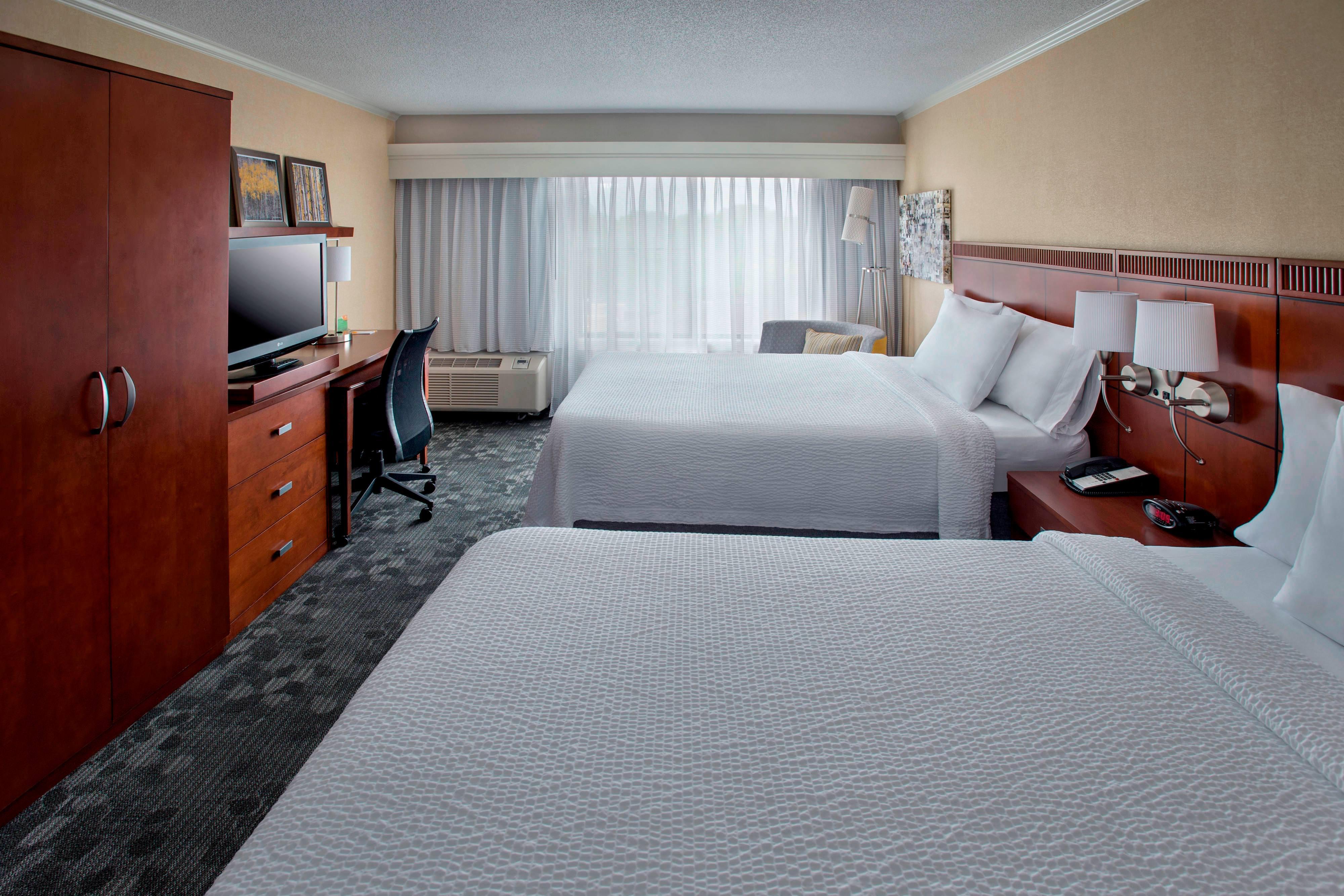 Отель Sonesta Select Philadelphia Airport Экстерьер фото