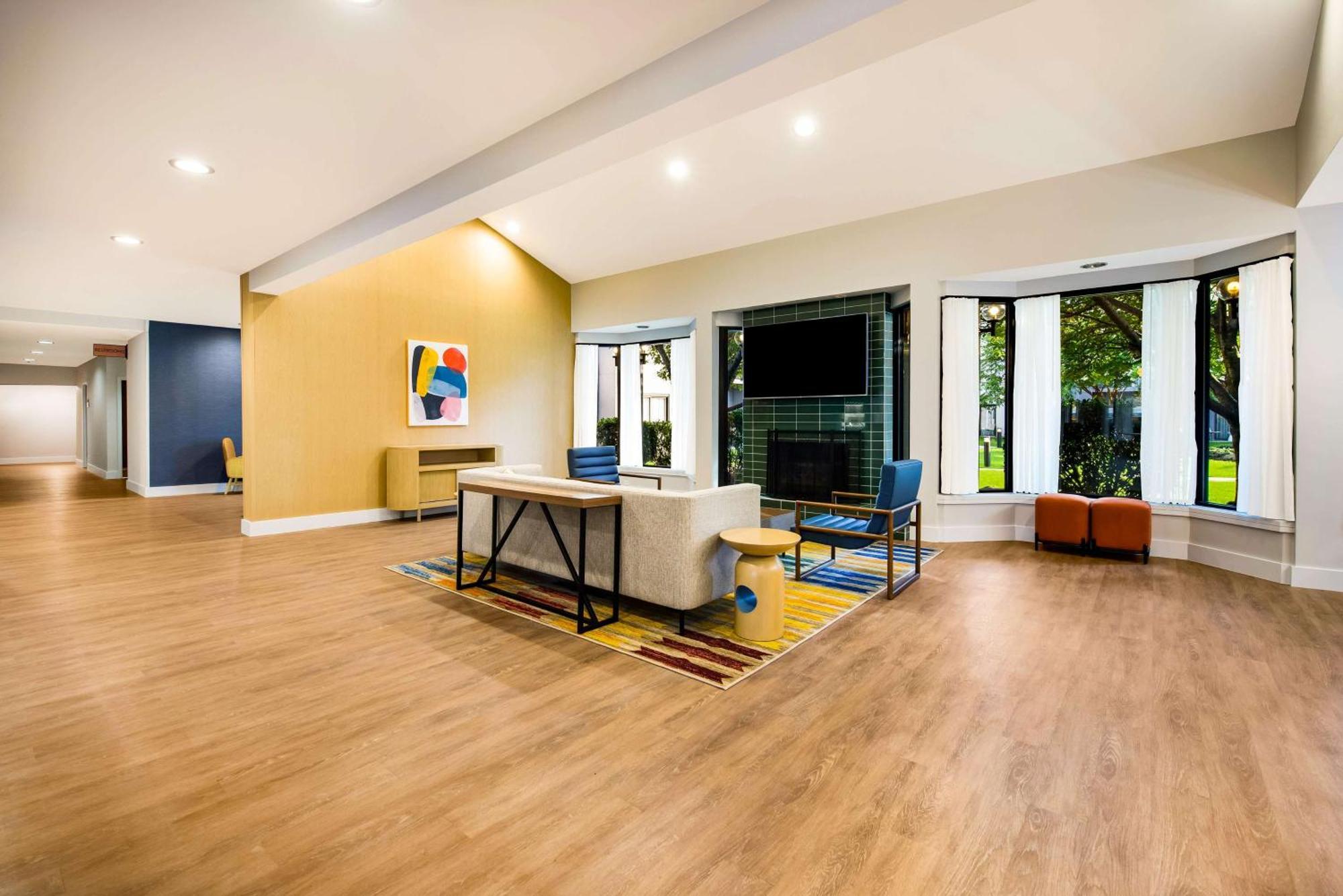 Отель Sonesta Select Philadelphia Airport Экстерьер фото