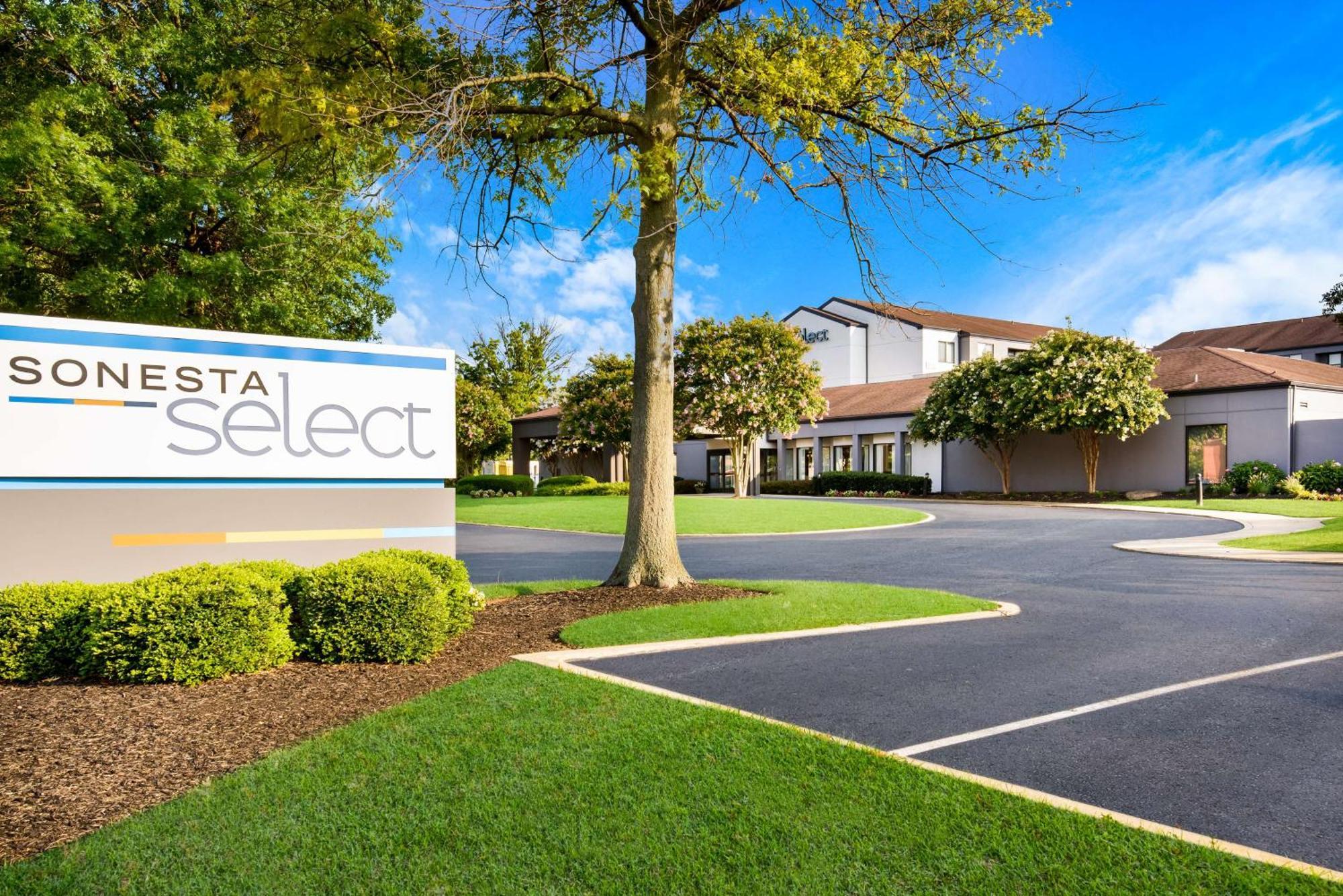 Отель Sonesta Select Philadelphia Airport Экстерьер фото
