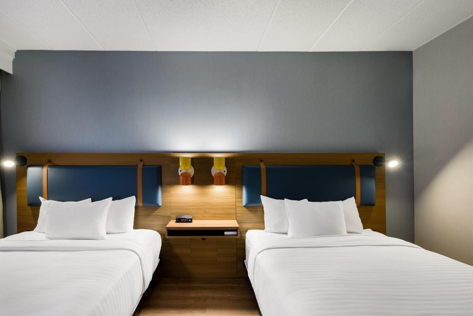 Отель Sonesta Select Philadelphia Airport Экстерьер фото